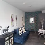 De La Bonne Etoile Гостевой дом 3*