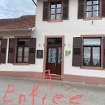 De La Bonne Etoile Гайспольсайм